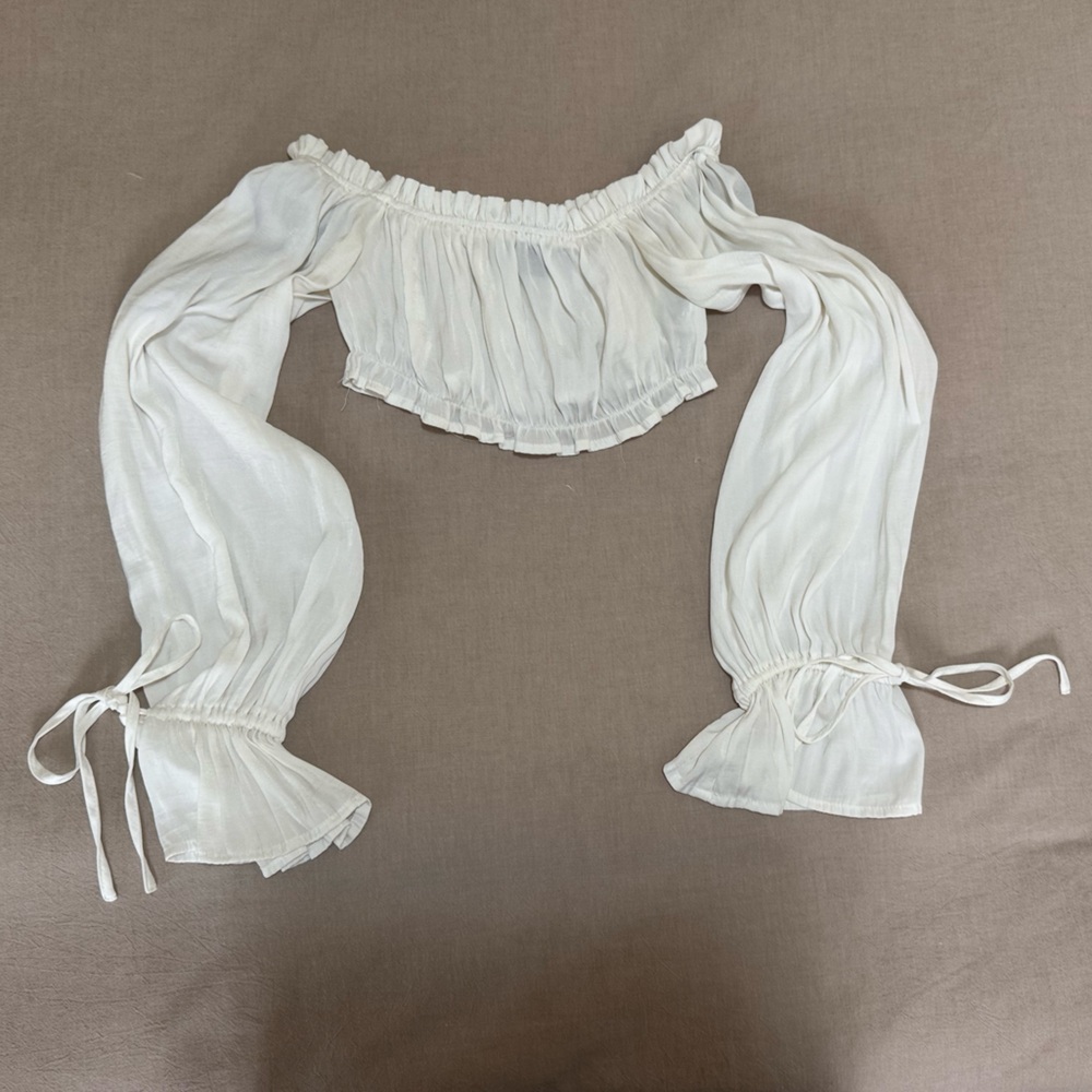 Forever 21 Cream Off-Shoulder Bandeau